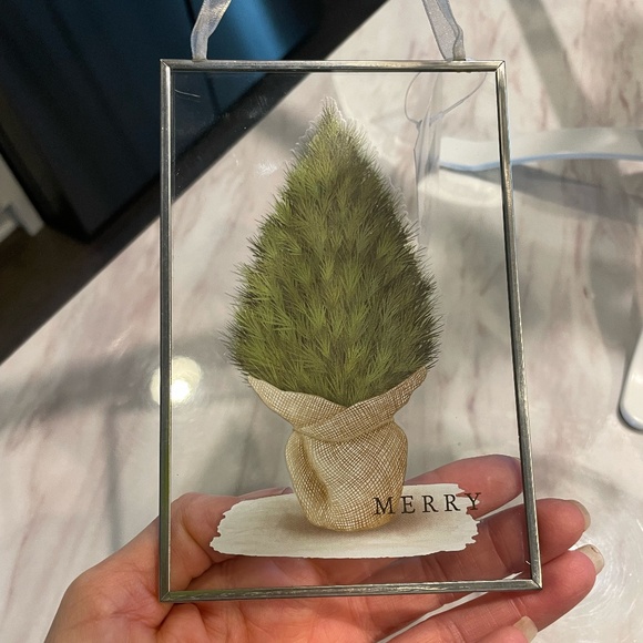 SET OF 2 KIRKLANDS GLASS TREE XMAS ORNAMENTS NWT - Picture 6 of 12